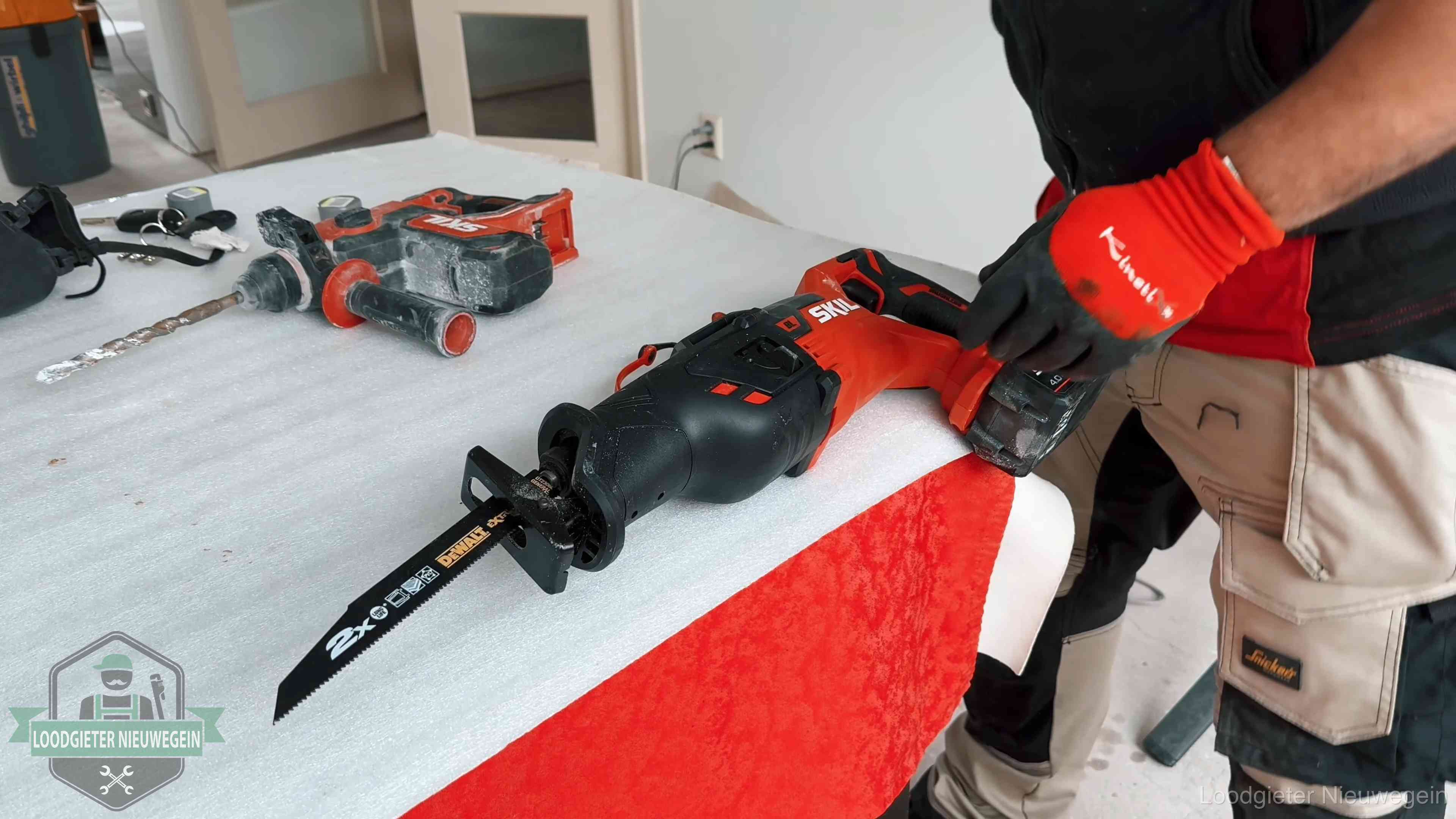Betrouwbaar loodgietersbedrijf herkennen in Nieuwegein Professioneel gereedschap klaargelegd voor een klus in Nieuwegein